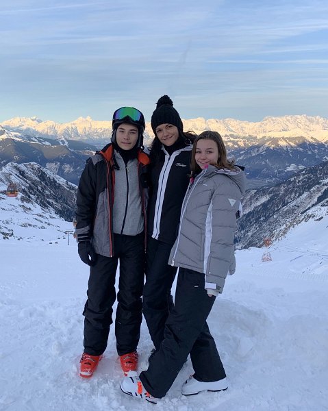 25.IMG_3116.jpg - 25. A csodás tájnál csak Ők csodálatosabbak. 