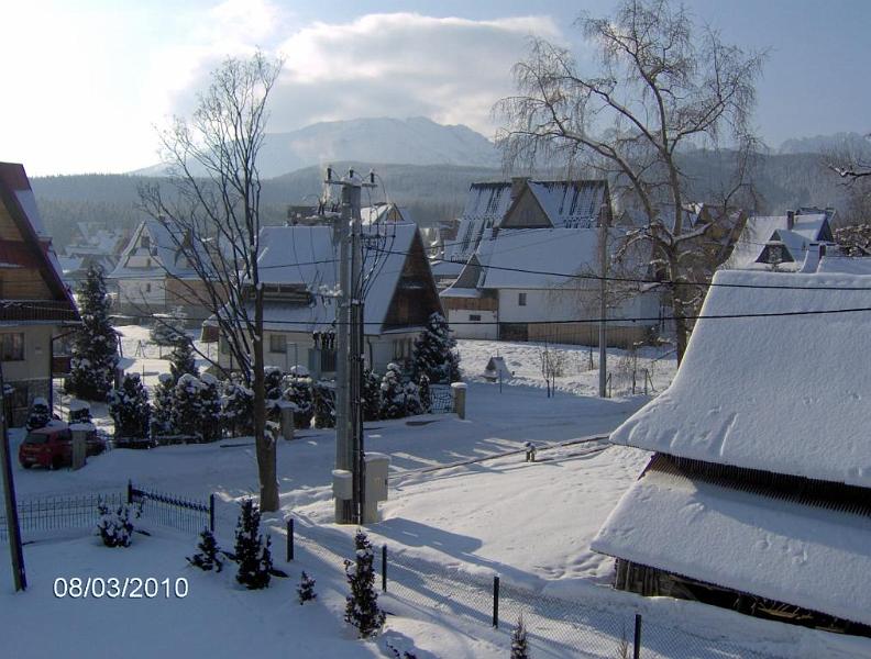 004.JPG - Panoráma az ablakunkból.